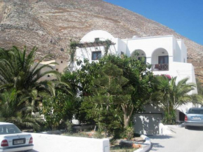 Гостиница Pasoi Apartments  Фира
